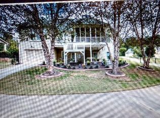 34 Waterstone Dr, Cartersville, GA 30121