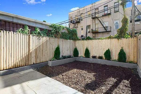 Sold by Corcoran | media 27