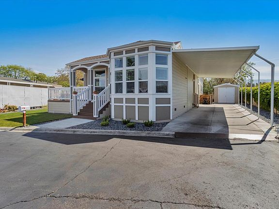 3rd image of 5770 Winfield Blvd Space 11
