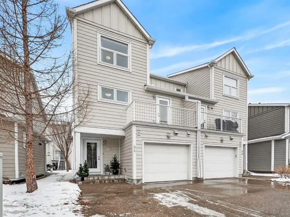 86 E Inglewood Point SE, Calgary, AB T2G 5K6