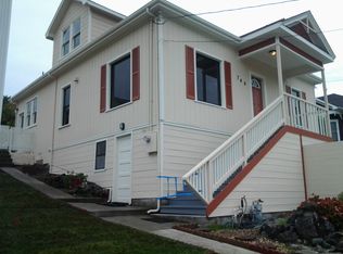 749 John St, Pinole, CA 94564