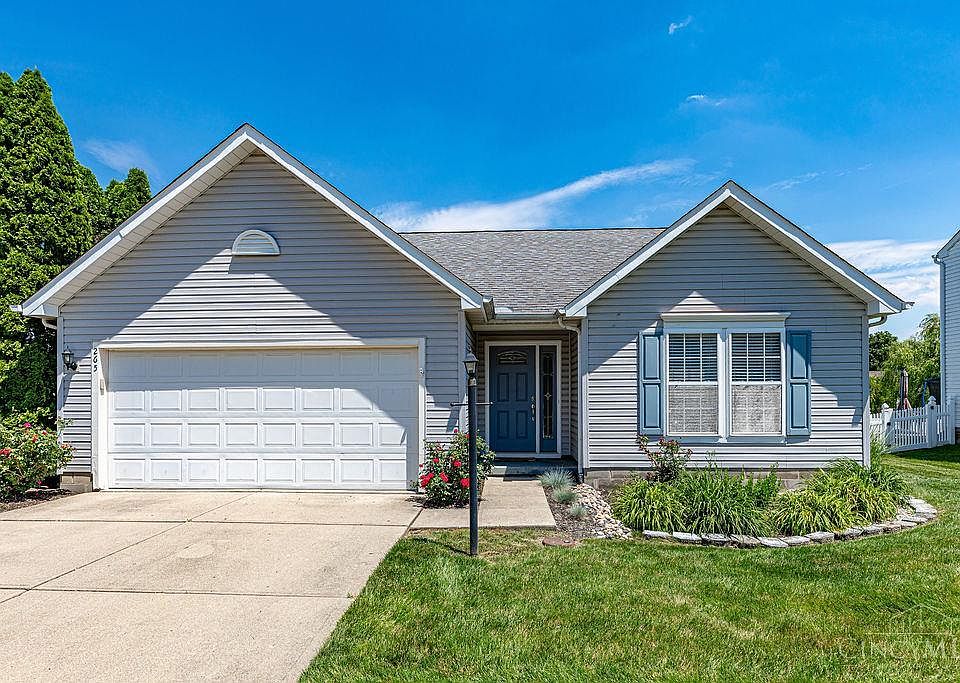 1st image of 265 Easton Manor Dr