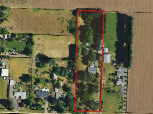 934 NW 22nd Ave, Canby, OR 97013
