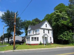 448 Grattan St, Chicopee, MA 01020