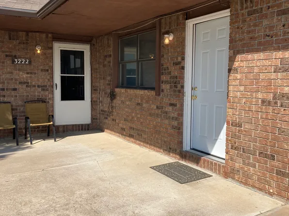 3220 W 27th St S, Wichita, KS 67217