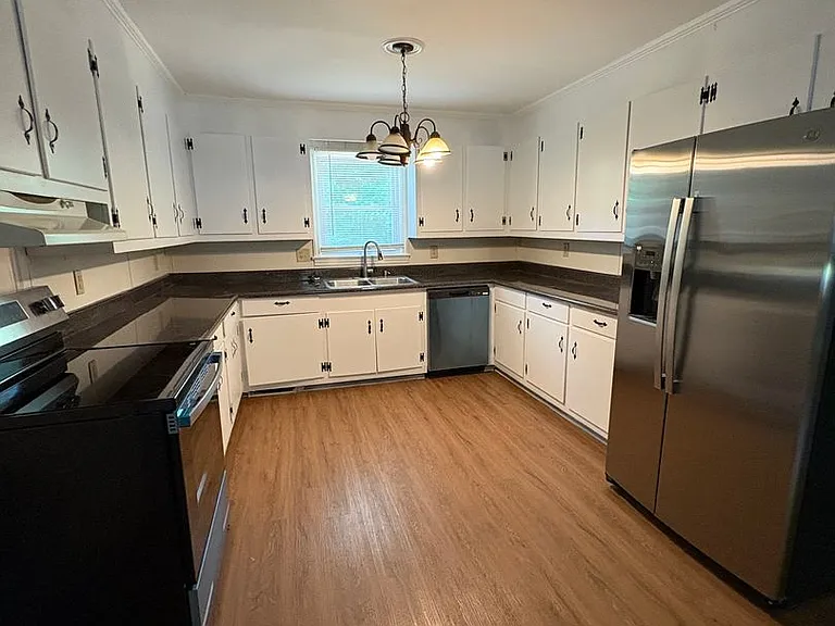 15 Tasha Dr — Photo 6
