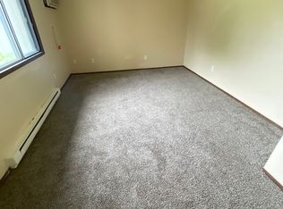 2516 Perry Park Ave #B, Perry, IA 50220