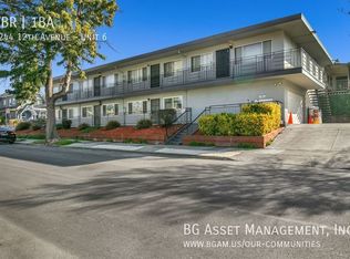 2244 12th Ave APT 6, Oakland, CA