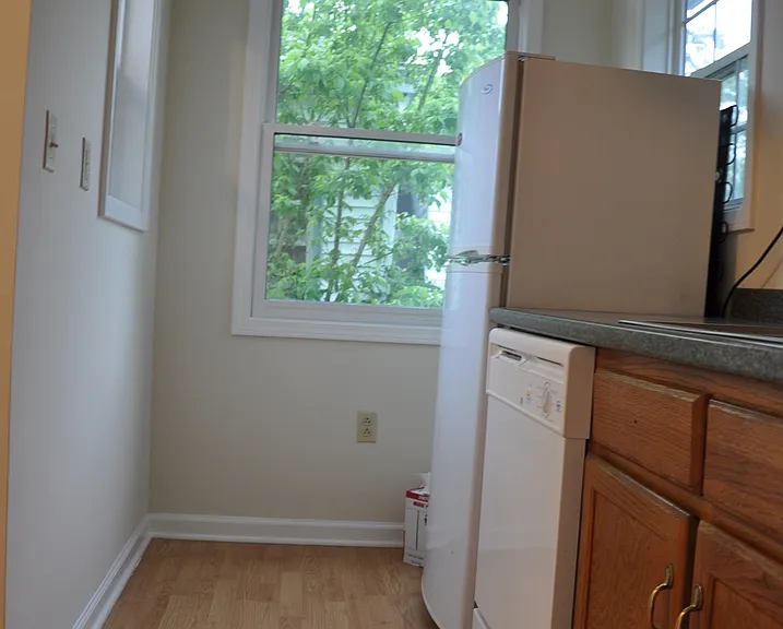 337 S Broadway Park — Photo 7