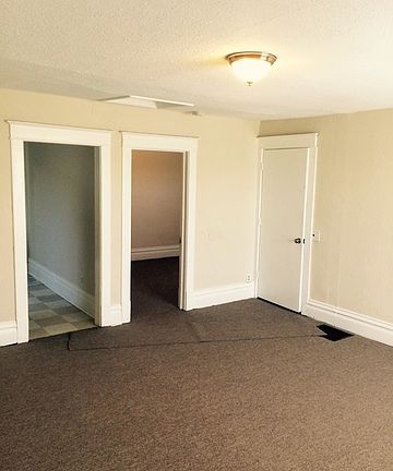 2nd image of 574 S Martin Luther King Jr Ave #2