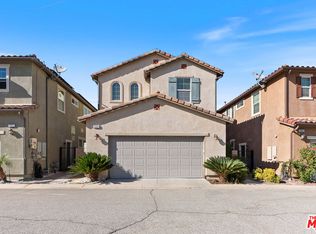 19861 Via Beeler, Santa Clarita, CA 91321
