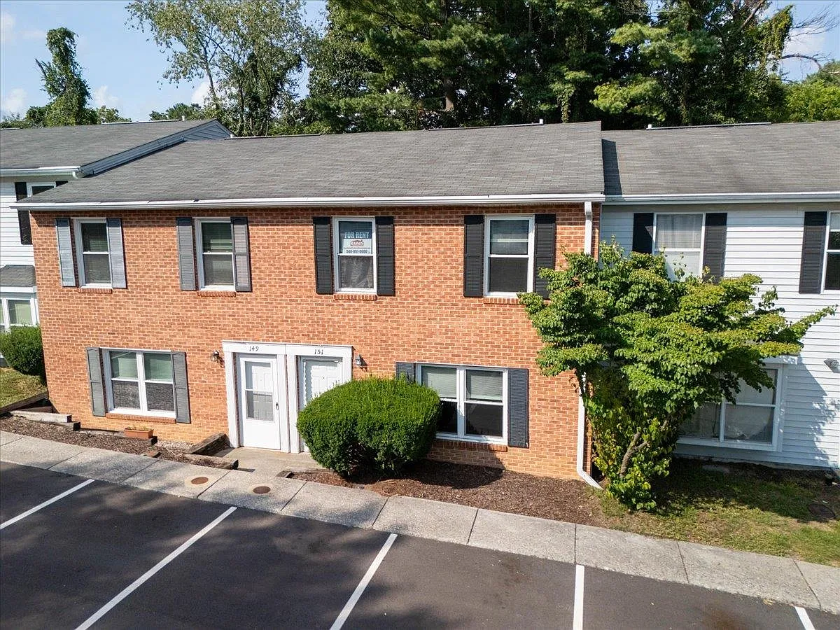 151 Clover Valley Cir photo 1
