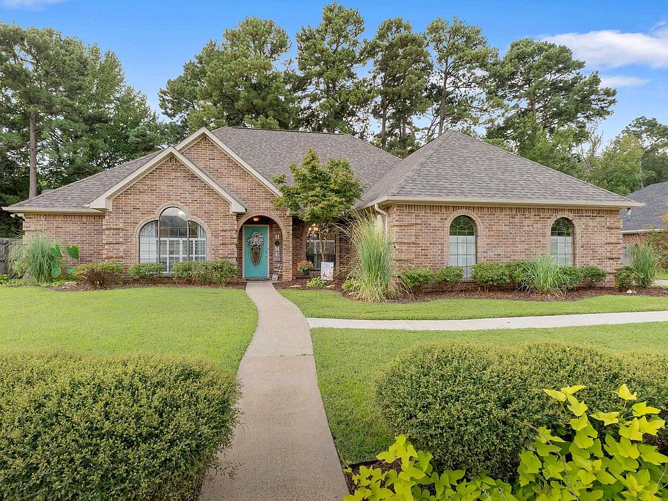 1st image of 2703 Landon Ln