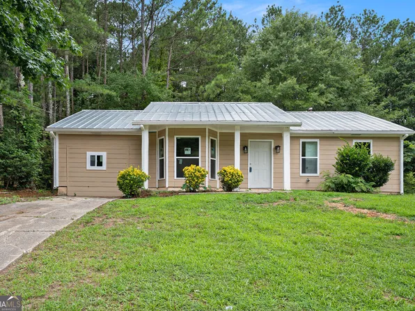 6945 Brown Dr S, Fairburn, GA 30213