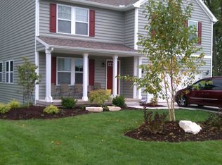1644 Hamlet Dr SE, Lowell, MI 49331