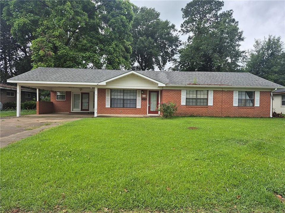 1st image of 1712 Magnolia Dr