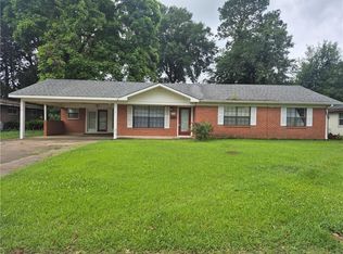 1712 Magnolia Dr, Alexandria, LA 71301