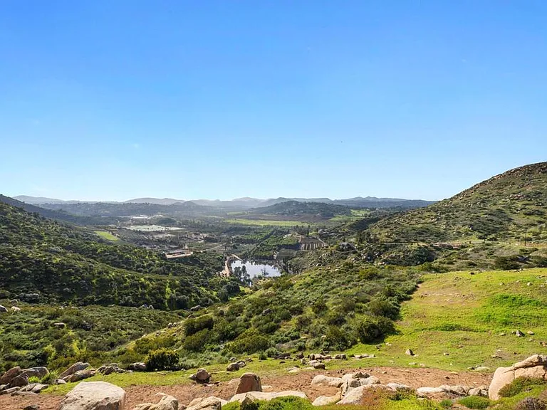 14821 Highland Valley Rd — Photo 13