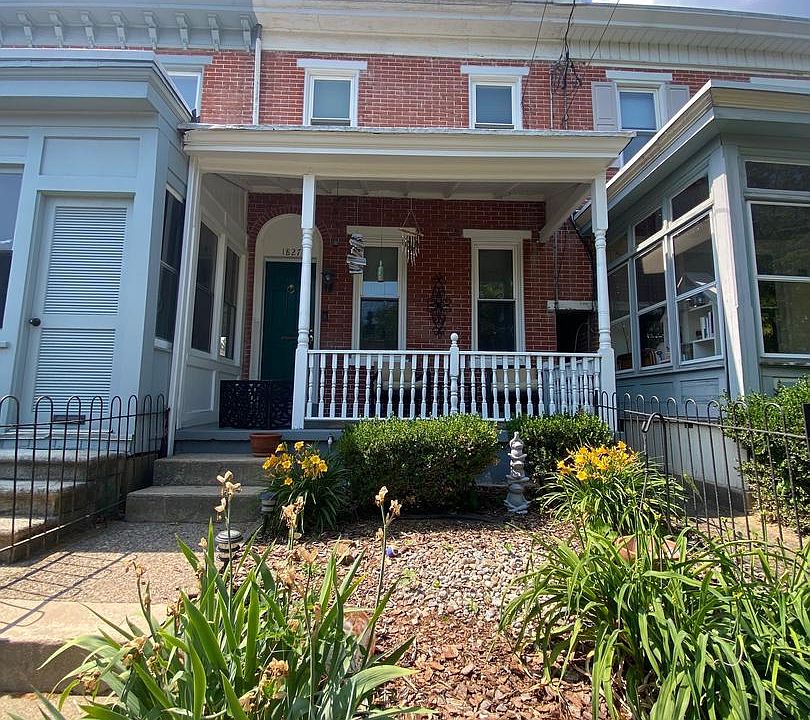 1st image of 1827 N Lincoln St