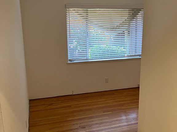 5th image of 1235 E Washington Blvd