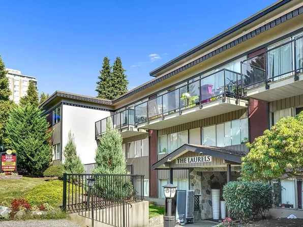 910 Saint Andrews St, New Westminster, BC V3M 1W2