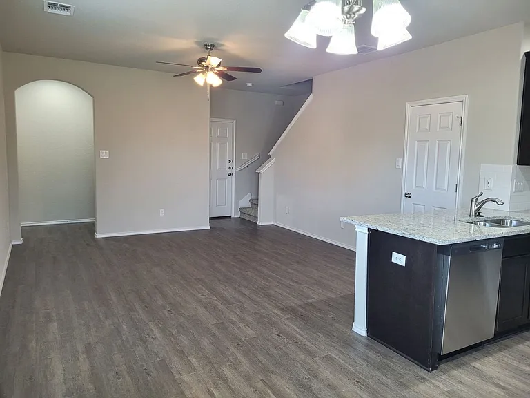 9209 Groff Lndg #1 — Photo 4