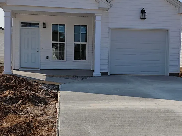 211 Blueberry Ct, Hopkinsville, KY 42240
