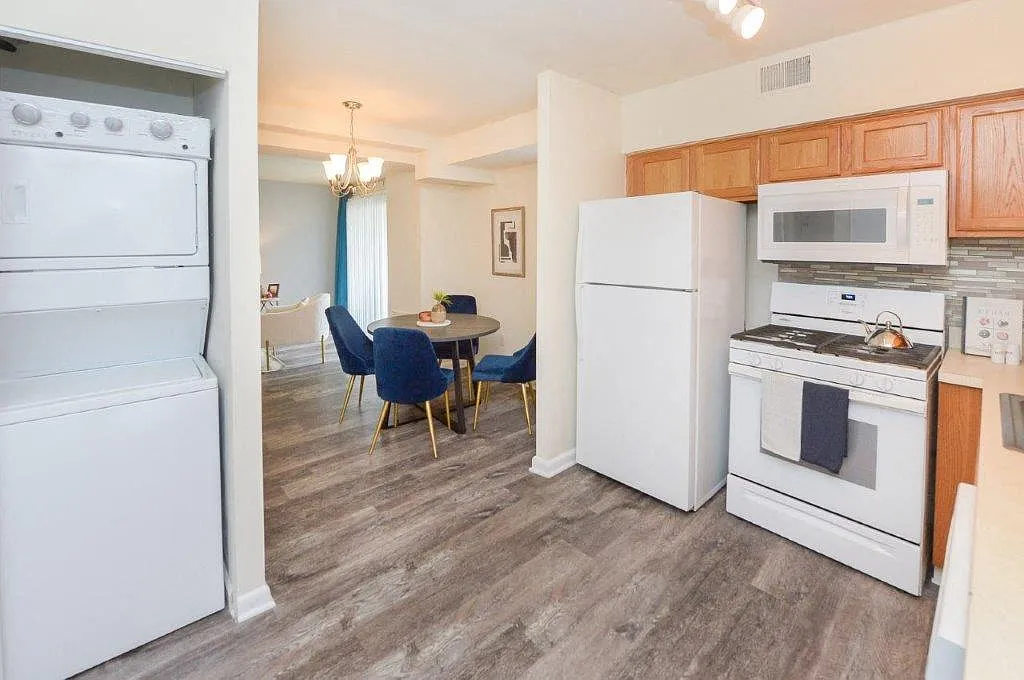 Willowbrook Apartment Homes — Photo 4