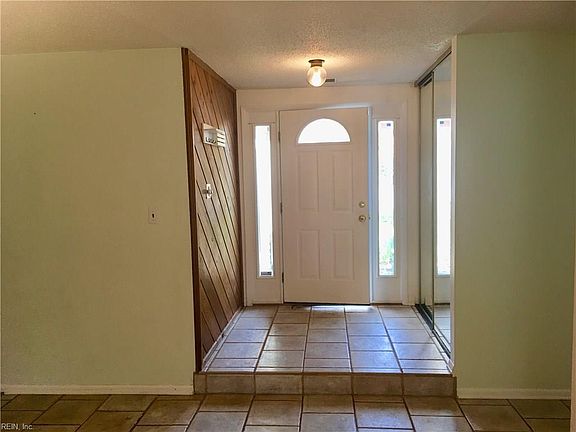 2nd image of 5401 Brookfield Dr