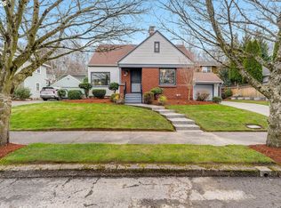 4446 NE Irving St, Portland, OR 97213