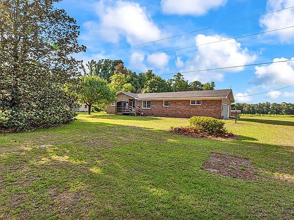 4th image of 2153 Grainger Rd.