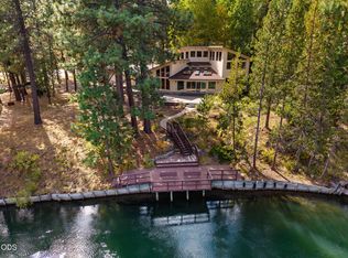 56222 Solar Dr, Bend, OR 97707