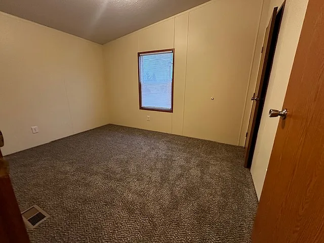 7194 N Hemlock Ln — Photo 6