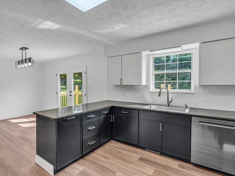 3412 Happy Acres Rd — Photo 19