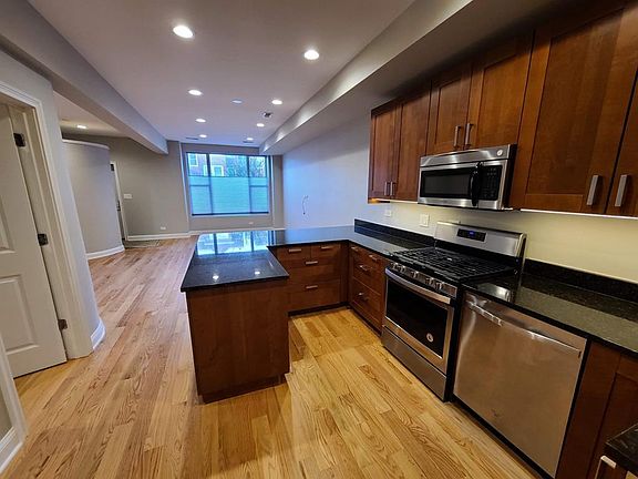3rd image of 3134 N Elston Ave APT 1