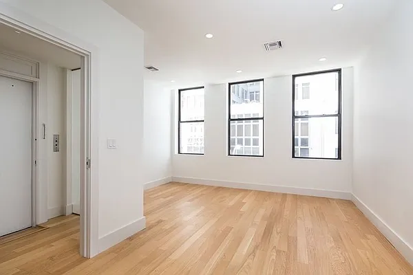 Rented by Town Residential | media 14