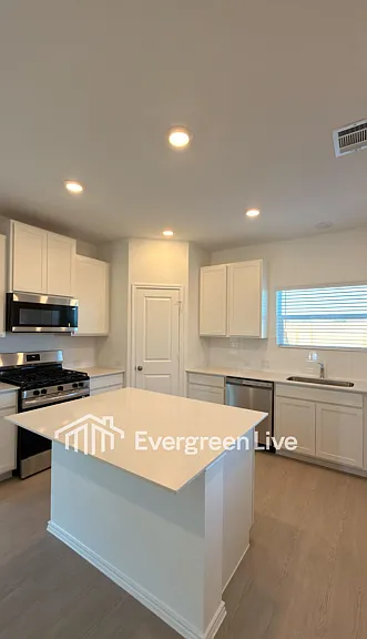 103 Sapling Dew Dr — Photo 5