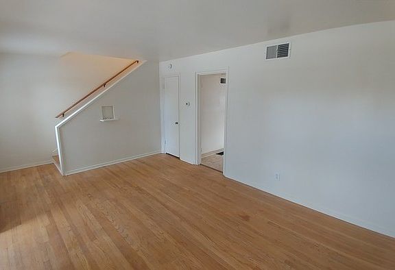 4th image of 3608 Smith Ave SE