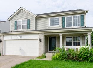 1681 Montclair Dr, Elgin, IL 60123