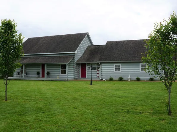 230 Geraldine Dr, Paducah, KY 42003