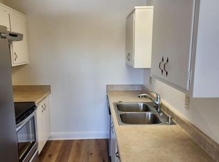 7123 Palm Ave APT 16, Sebastopol, CA 95472