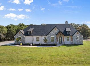 2057 Glenhollow Dr, Weatherford, TX 76088