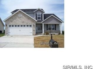 3132 Birmingham Dr, Glen Carbon, IL