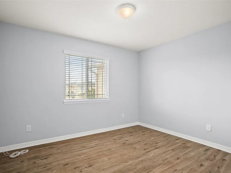 2161 Cypress Villas Dr — Photo 17