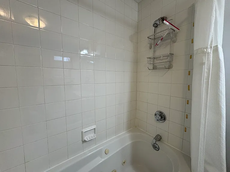 50 Jeffries St #2 — Photo 7