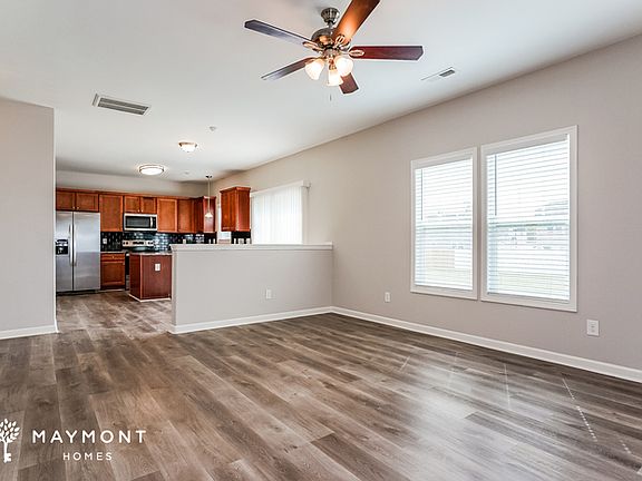 4th image of 234 Grovemere Ln