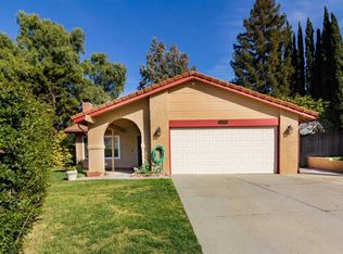 1024 Elderberry Ct, Santa Paula, CA 93060