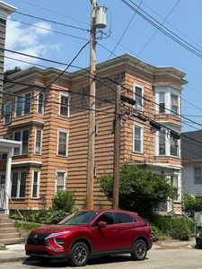 84 Wood Street, Lewiston, ME, 04240