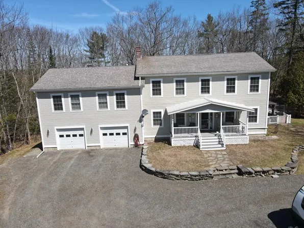 79 Brasley Avenue, Glenburn, ME 04401