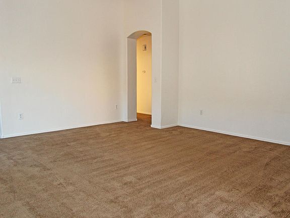 4th image of 6585 W Giuliani Ave